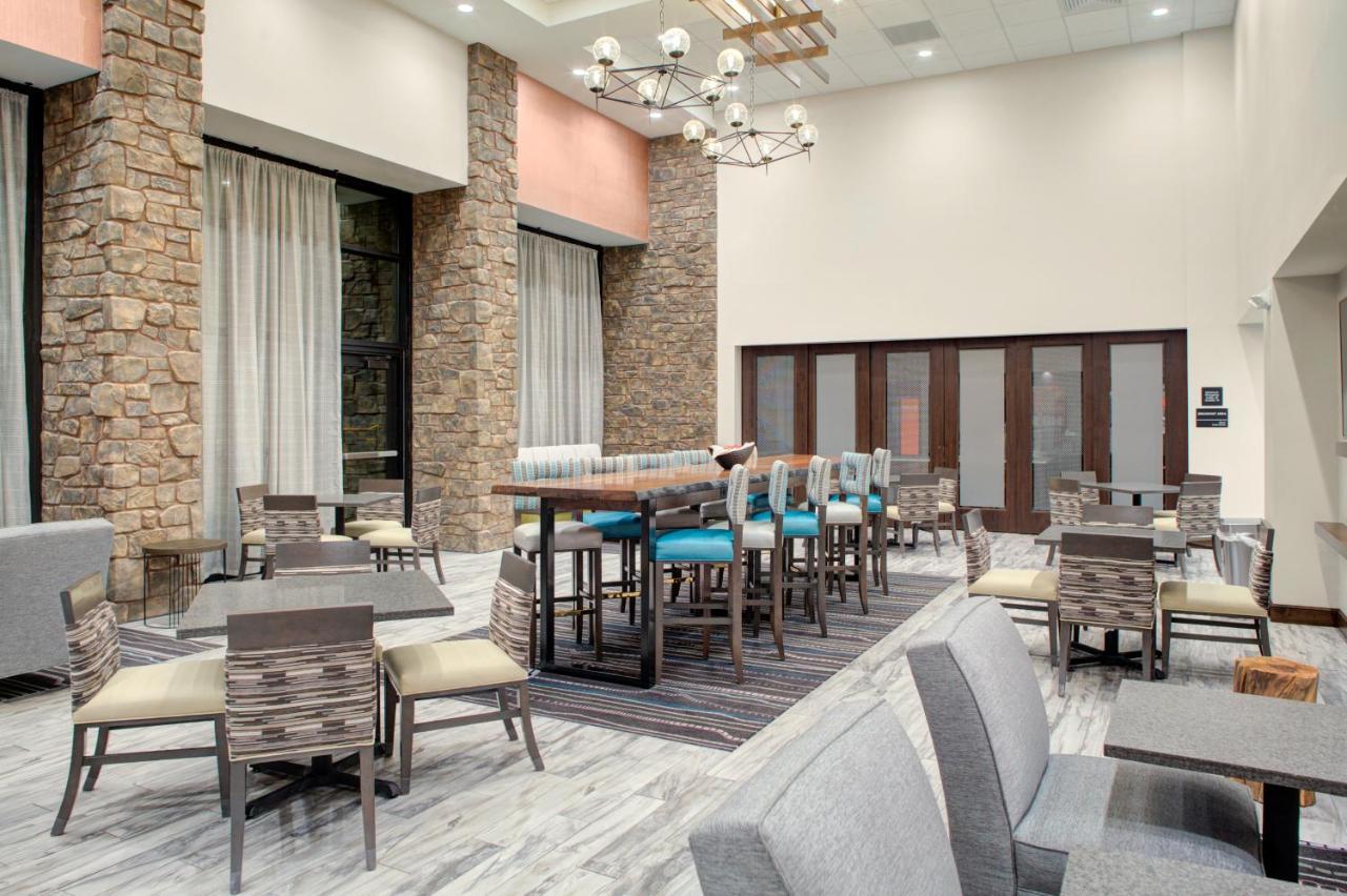 Hampton Inn Suites Flagstaff East Exterior foto
