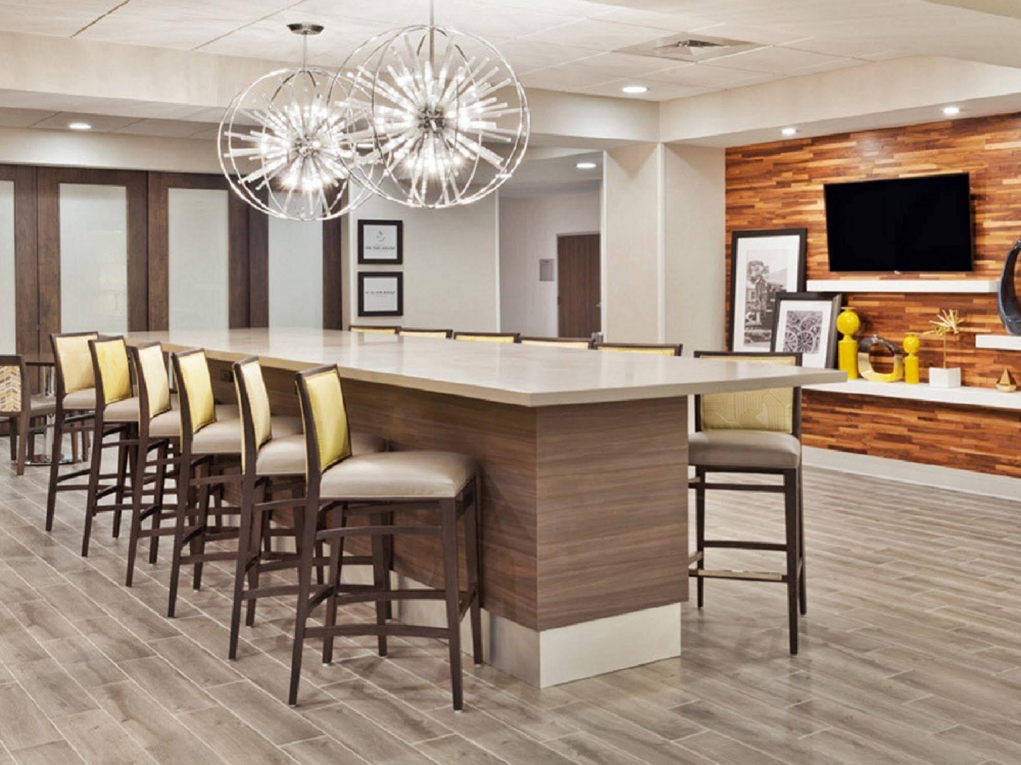 Hampton Inn Suites Flagstaff East Exterior foto